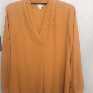 Women’s Blouse